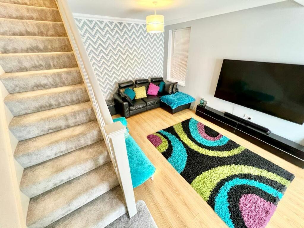 Lovely Spacious Room Near Train Station And University Dallington  Kültér fotó